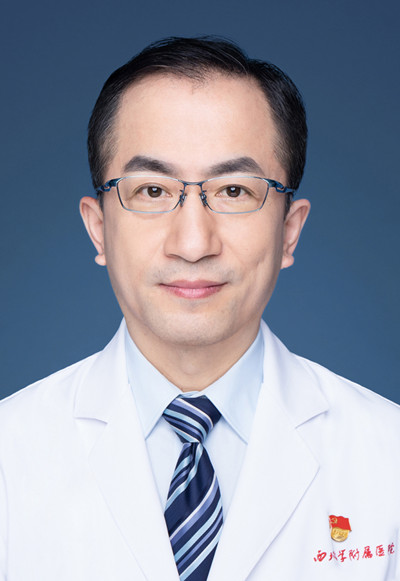 吕勇刚2寸x_副本.jpg